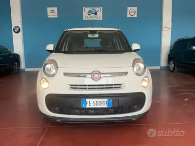 Usata Fiat 500L Lounge 120 CV (88 kW) 2016 Bianco Monovolume