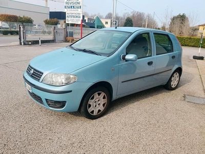 Usata Fiat Punto Active 60 CV (44 kW) 2003 Argento Utilitaria