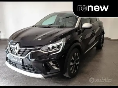 Usado Renault Captur Techno 91 CV (66 kW) 2024 Gris SUV