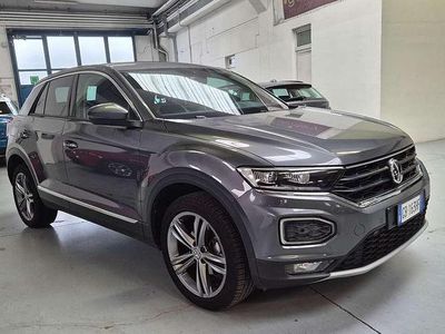 Usata VW T-Roc Advance 150 CV (110 kW) 2020 Grigio SUV