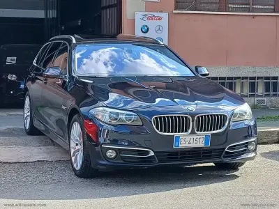 Usata BMW 525 Luxury Line 218 CV (160 kW) 2013 Blu Station wagon