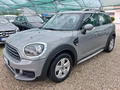 Usata Mini Cooper Countryman 116 CV (85 kW) 2018 Grigio SUV