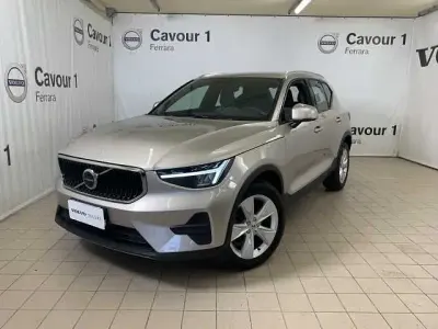 Usata Volvo XC40 Core 129 CV (94 kW) 2023 Grigio SUV