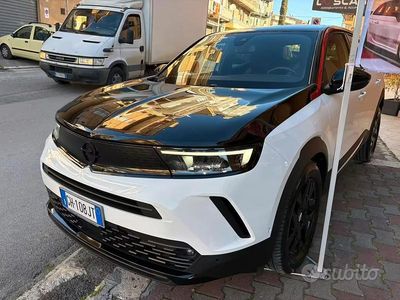Usata Opel Mokka GS Line 110 CV (80 kW) 2022 Bianco SUV