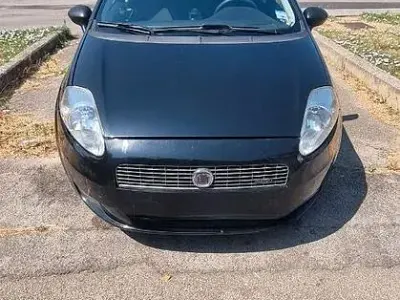 Usata Fiat Grande Punto 65 CV (47 kW) 2008 Nero Utilitaria