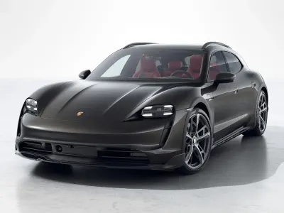 Usata Porsche Taycan Cross Turismo 139 kW (190 CV) 2023 Grigio vulcano metallizzato Station wagon