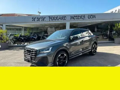 Usata Audi Q2 150 CV (110 kW) 2023 Grigio SUV