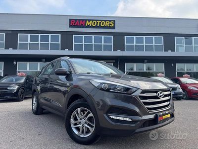 Usata Hyundai Tucson Xpossible 158 CV (116 kW) 2016 Grigio SUV