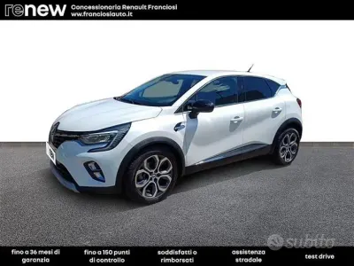 Usata Renault Captur Intens 143 CV (105 kW) 2022 Bianco SUV