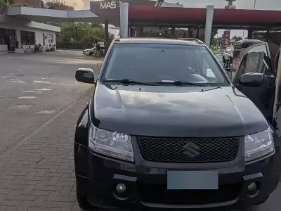 Second-hand Suzuki Grand Vitara 140 CP (102 kW) 2006 Negru SUV