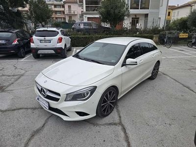 Usata Mercedes CLA200 Shooting Brake 136 CV (100 kW) 2015 Bianco Station wagon