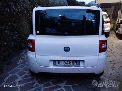 Usata Fiat Multipla 120 CV (88 kW) 2007 Bianco Monovolume