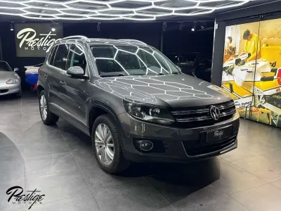 Usata VW Tiguan Sport 140 CV (102 kW) 2014 Grigio SUV