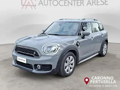 Usata Mini Cooper S Countryman Business 136 CV (100 kW) 2020 Grigio lunare pastello SUV