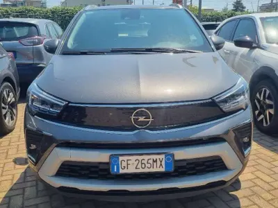 Usata Opel Crossland Elegance 131 CV (96 kW) 2021 Grigio scuro SUV