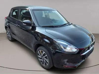 Usata Suzuki Swift 90 CV (66 kW) 2023 Nero Utilitaria