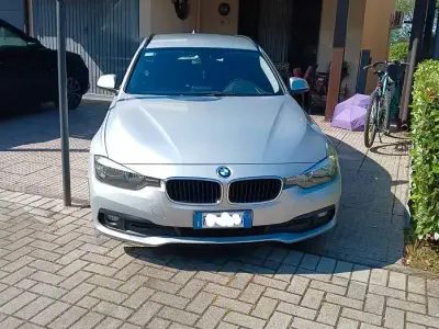 Usata BMW 318 2016 Grigio Station wagon