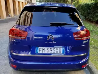 Usata Citroën C4 Picasso Shine 120 CV (88 kW) 2018 Blu/azzurro Monovolume