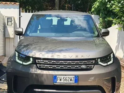 Usata Land Rover Discovery 5