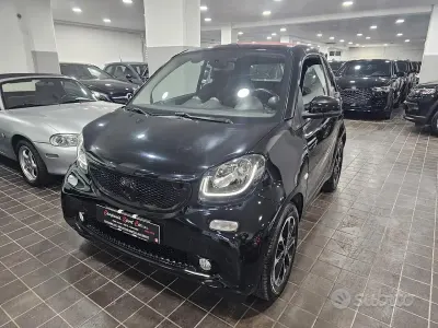 Usata Smart ForTwo Cabrio Passion 71 CV (52 kW) 2018 Nero Cabrio