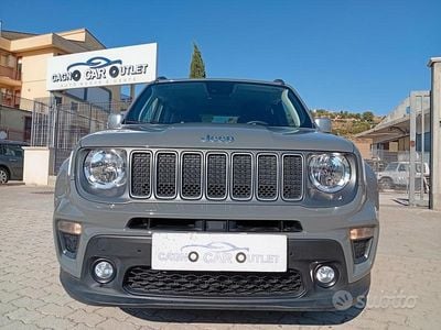 Occasion Jeep Renegade Limited 131 ch (96 kW) 2022 Gris SUV