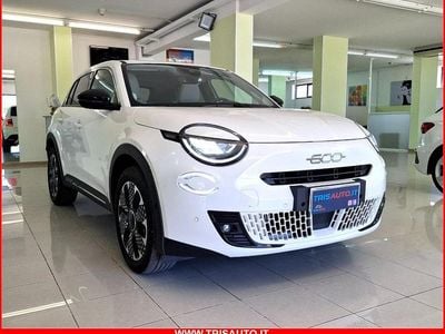 Usata Fiat 600 La Prima 110 CV (80 kW) 2024 Verde Berlina