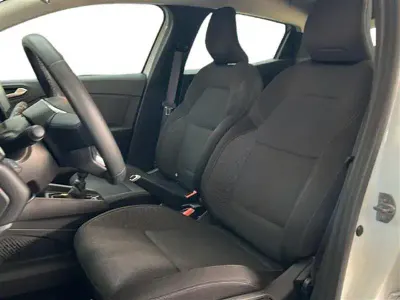 Usata Renault Clio Equilibre 100 CV (73 kW) 2023 Bianco Utilitaria