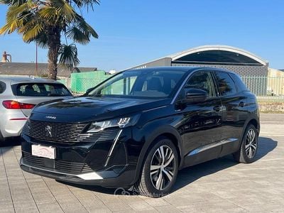 Usata Peugeot 3008 Allure 181 CV (133 kW) 2021 Nero Station wagon