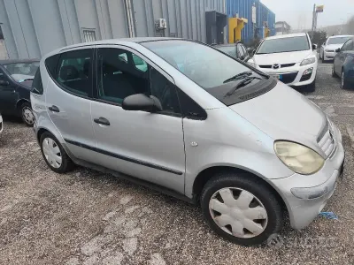 Usata Mercedes A160 2002 Grigio Utilitaria