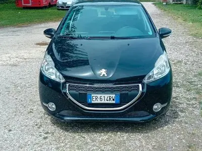 Usata Peugeot 208