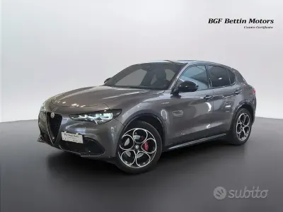 Usata Alfa Romeo Stelvio Veloce 209 CV (153 kW) 2024 Grigio vesuvio SUV