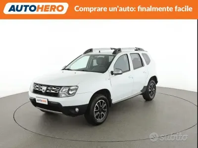Usata Dacia Duster 109 CV (80 kW) 2016 Bianco SUV