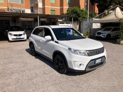 Usata Suzuki Vitara Cool 120 CV (88 kW) 2016 Bianco SUV