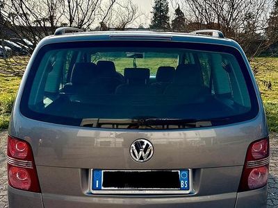 Usata VW Touran 101 CV (74 kW) 2008 Grigio Monovolume