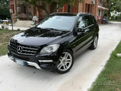 Usata Mercedes ML250 Premium 204 CV (150 kW) 2012 Nero SUV