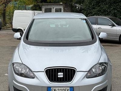 Usata Seat Altea Reference 105 CV (77 kW) 2013 Grigio Monovolume