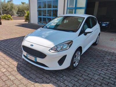 Second-hand Ford Fiesta 85 CP (62 kW) 2017 Alb Hatchback