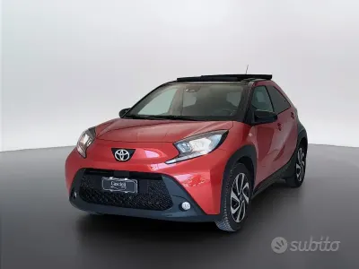 Usata Toyota Aygo X Trend 72 CV (52 kW) 2023 Arancione SUV