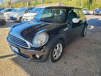 Usata Mini ONE 75 CV (55 kW) 2010 Nero Utilitaria