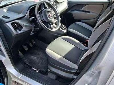 Usata Fiat Doblò Easy 95 CV (69 kW) 2017 Argento Monovolume