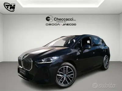 Gebraucht BMW 225 Active Tourer M Sport 245 PS (180 kW) 2025 Schwarz Van / Kleinbus