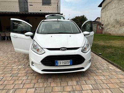 Usata Ford B-MAX 100 CV (73 kW) 2014 Bianco Monovolume