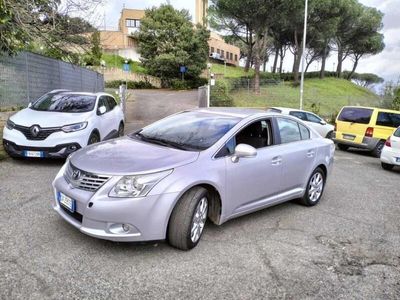 usata Toyota Avensis Avensis1.8 valvematic pdc navi cruise 100000km!