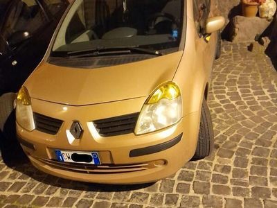 Usata Renault Modus 65 CV (47 kW) 2005 Monovolume