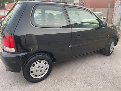 Usata Honda Logo 65 CV (47 kW) 1999 Nero Utilitaria