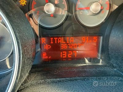 Usata Fiat Grande Punto 77 CV (56 kW) 2011 Grigio Utilitaria