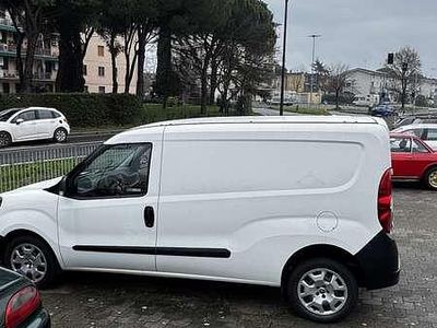 Usata Fiat Doblò Active 105 CV (77 kW) 2019 Monovolume