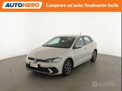 Usata VW Polo Life 95 CV (69 kW) 2023 Beige Utilitaria