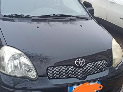 Usata Toyota Yaris 2004 Nero Berlina