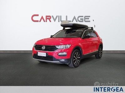 Usata VW T-Roc Style 116 CV (85 kW) 2019 Rosso SUV